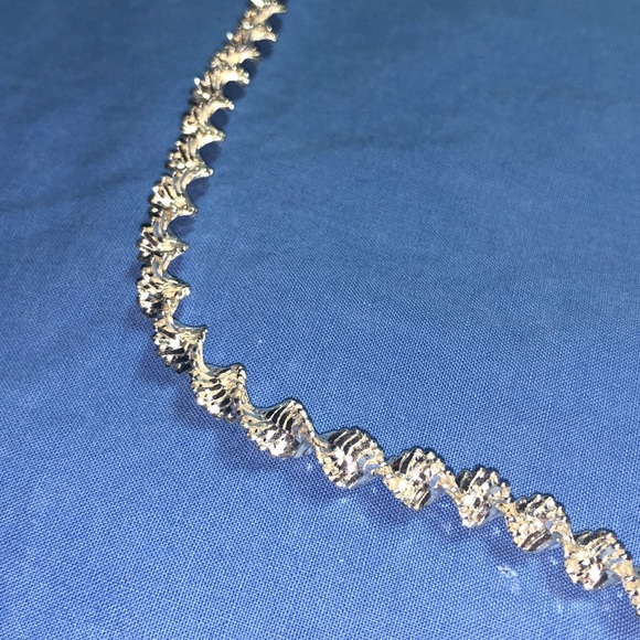 Vintage Napier Spiral Silver Tone Necklace - Picture 2 of 4